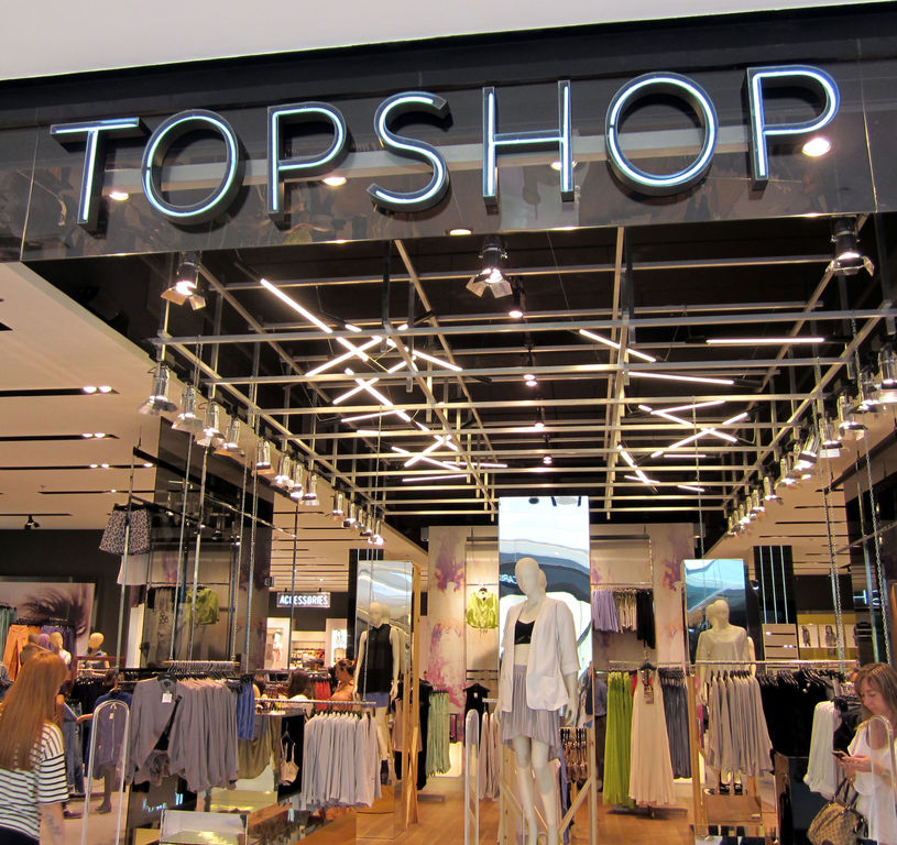 Topshop pulls tall and skinny mannequins
