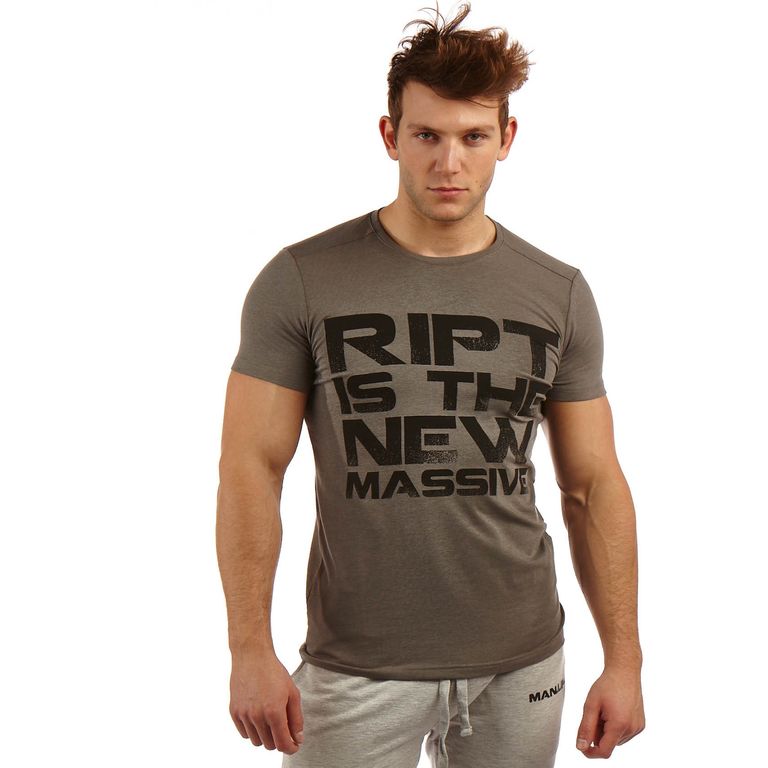 INSTA SHOP Gorilla Wear. Gorilla Wear have been making gym wear and clothes for bodybuilders for 35 years. Their range of mens gym tees, gym pants and ladies fitness wear is legendary.
