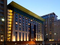 Canary_riverside_plaza_hotel-spotlisting