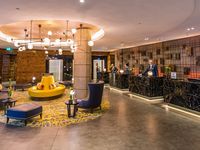 Hilton-london-bankside-lobby-spotlisting