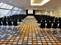 Hilton-paris-la-defense-hotel-rome-theatre-conference-center-spotlisting
