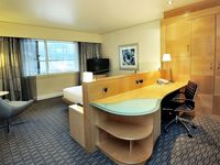 Hilton-paris-la-defense-hotel-relaxation-room-spotlisting