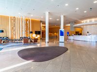 Hilton-helsinki-airport-lobby-spotlisting