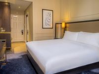 Hilton-london-euston-guestroom-spotlisting