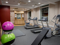 Hilton-garden-inn-london-heathrow-airport-fitness-centre-spotlisting